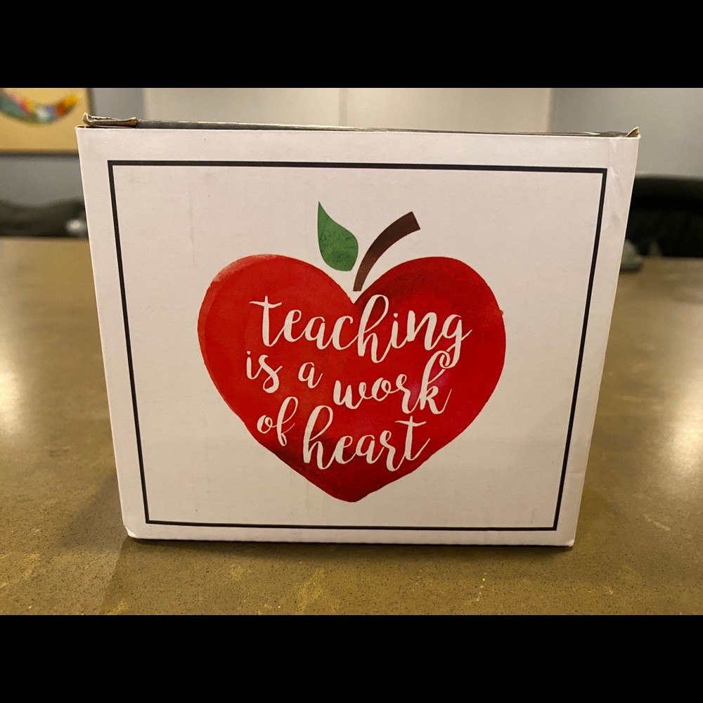 💐”Teaching is a work of the heart” Mug NWT - Picture 6 of 10